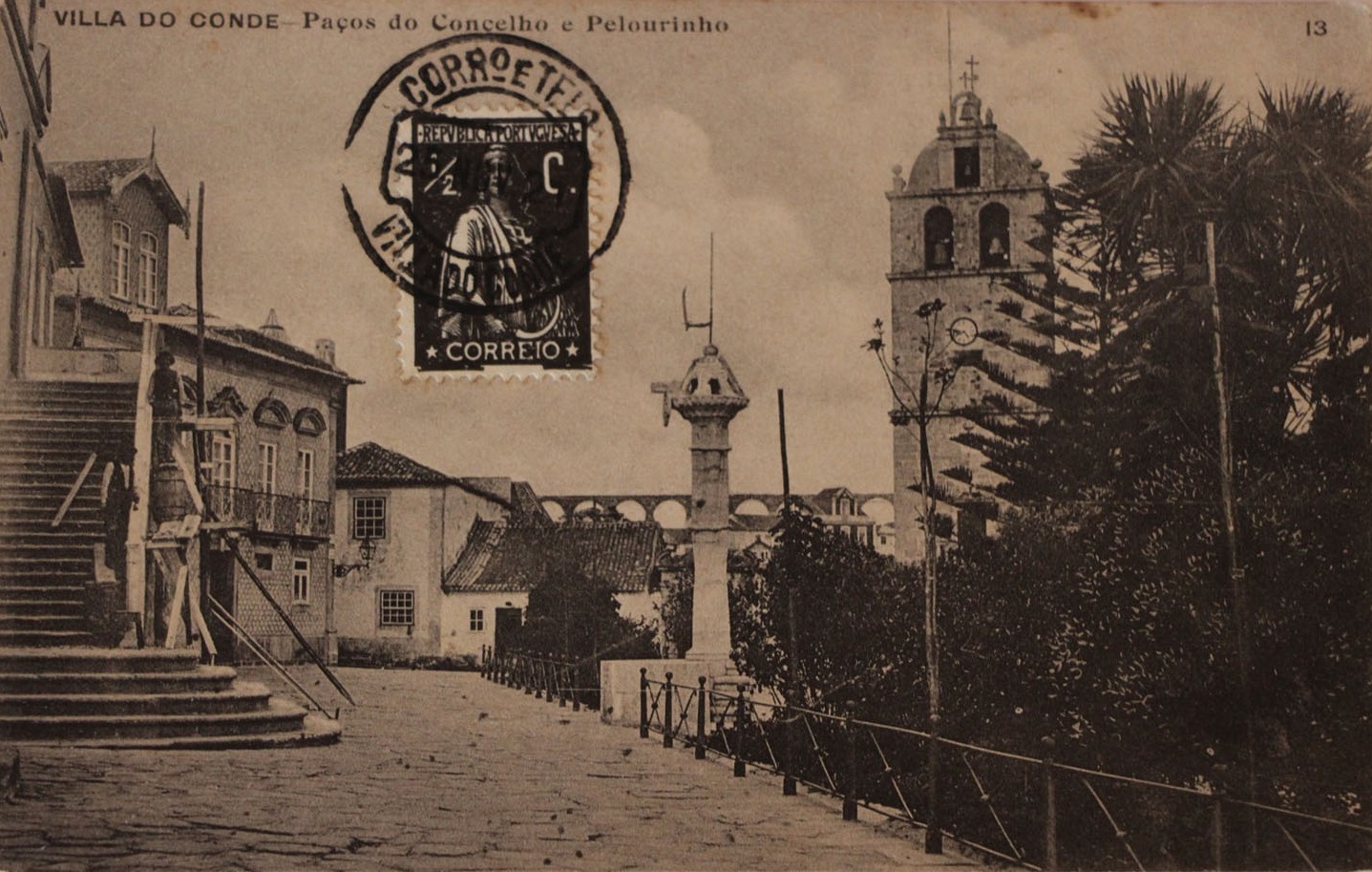 Villa do Conde - Paços do Concelho e Pelourinho - postal