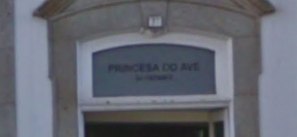 Letreiro "Princesa do Ave" - Google Street View, Outubro de 2009